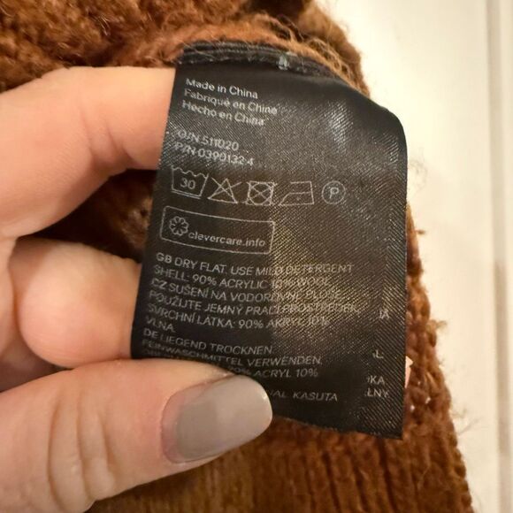 H&M brown chevron crewneck wool blend sweater size small - Picture 5 of 9